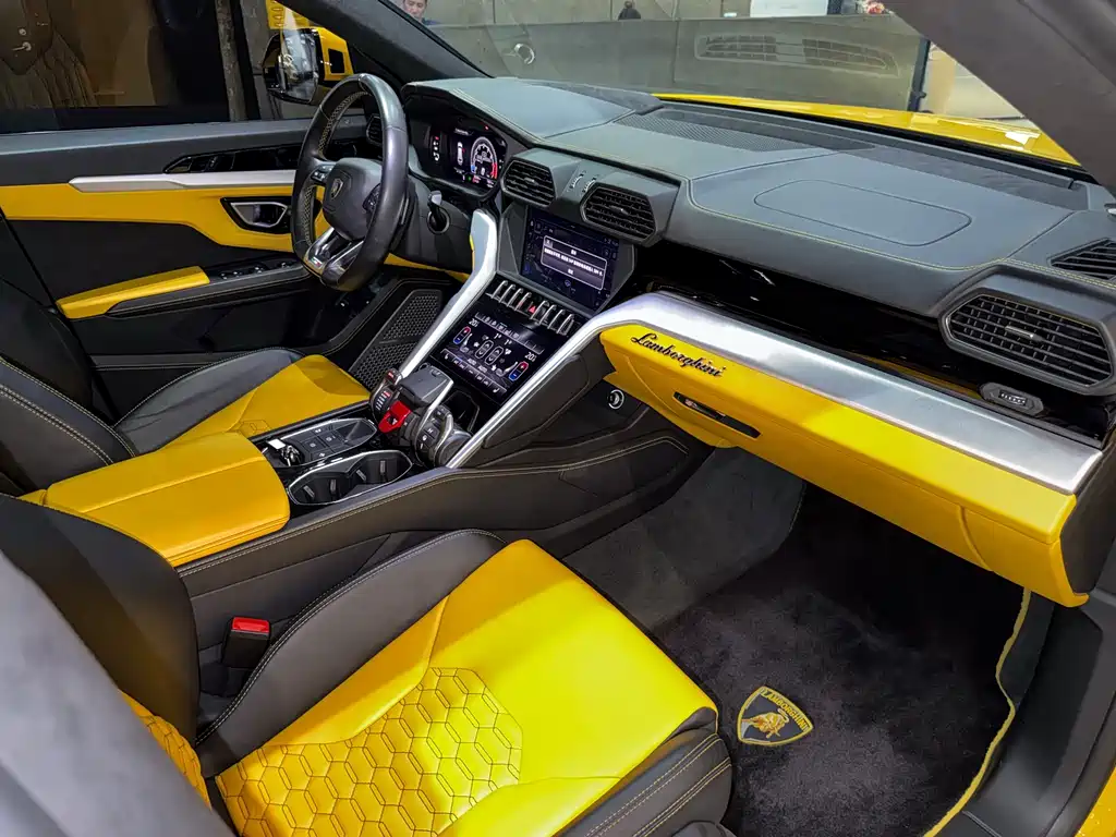 Urus 2018 4.0T V8