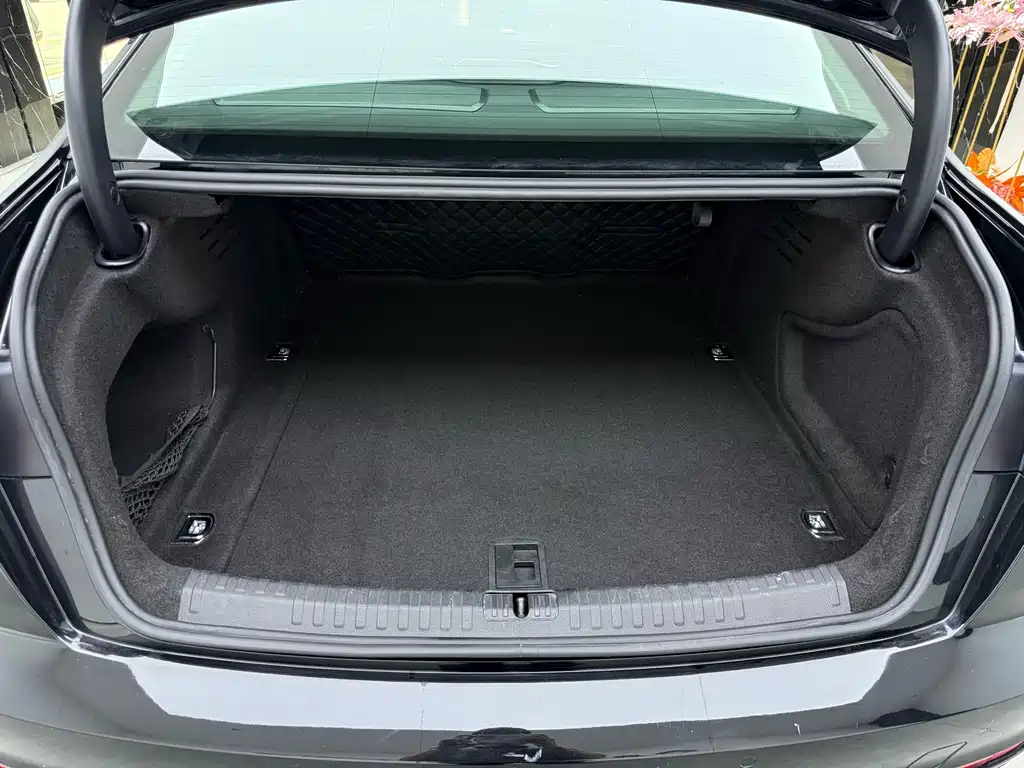 Audi A6L 2020 45 TFSI Prestige Edition
