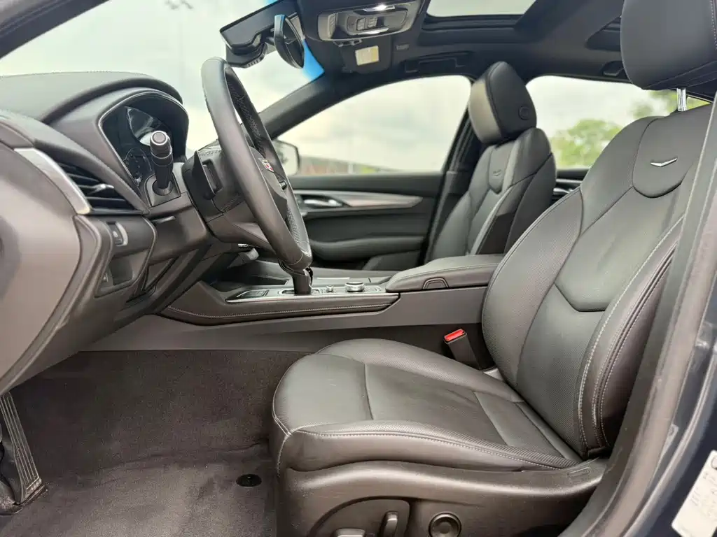 Cadillac CT5 2021 Model Year Restyled 28T Luxury Edition