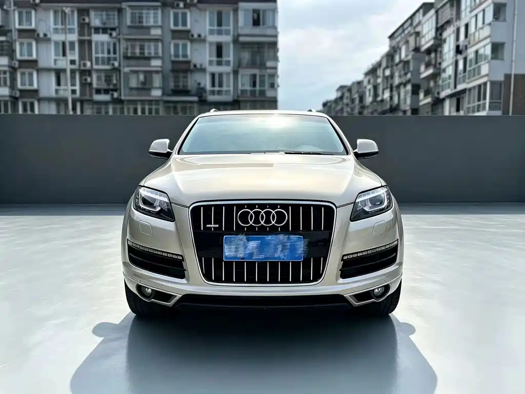 Audi Q7 2011 3.0 TFSI Tech Line 245kW