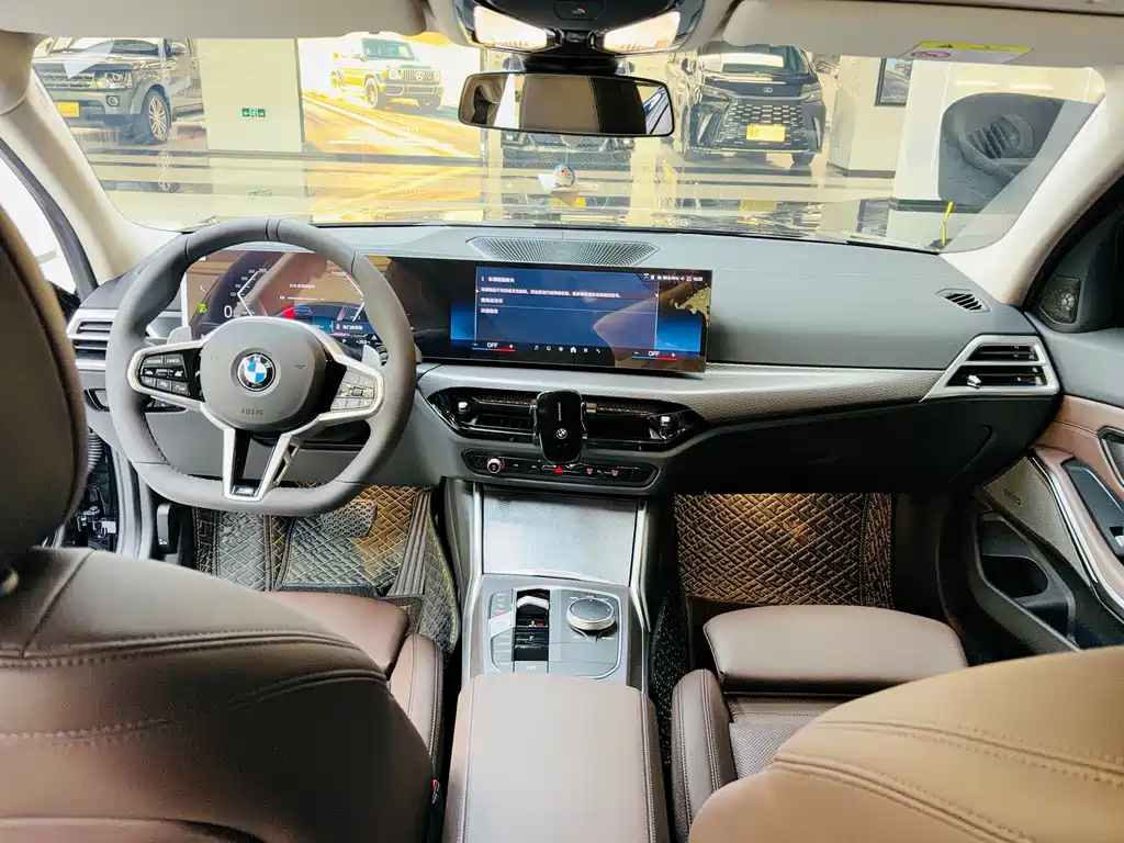 BMW 3 Series 2025 Model 330Li M Sport Nightshade Package