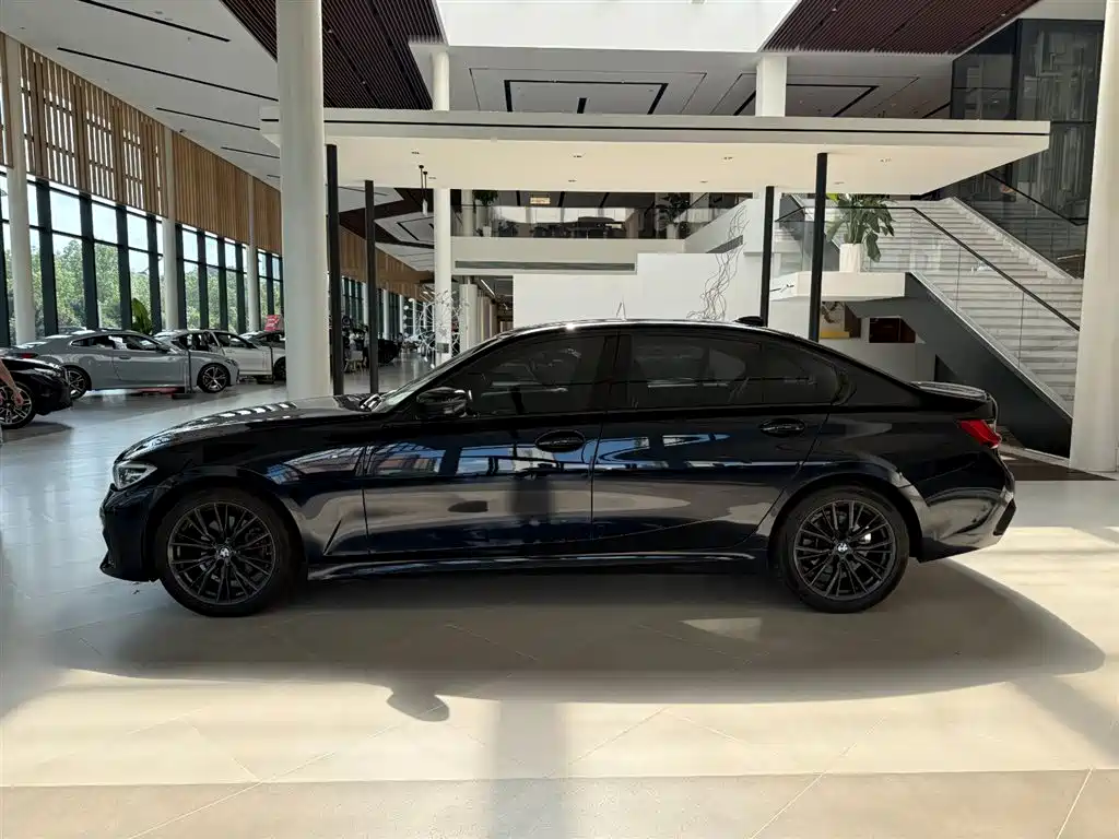 BMW 3 Series 2021 325Li M Sport Nightshade Package