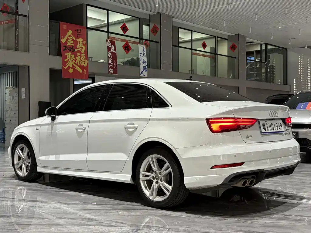 Audi A3 2020 Limousine 35 TFSI Style Edition National V