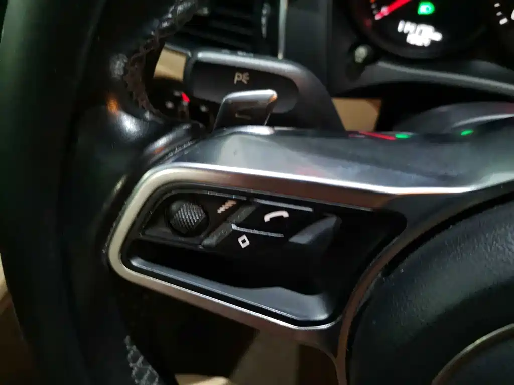 Macan 2.0T 2017 Model