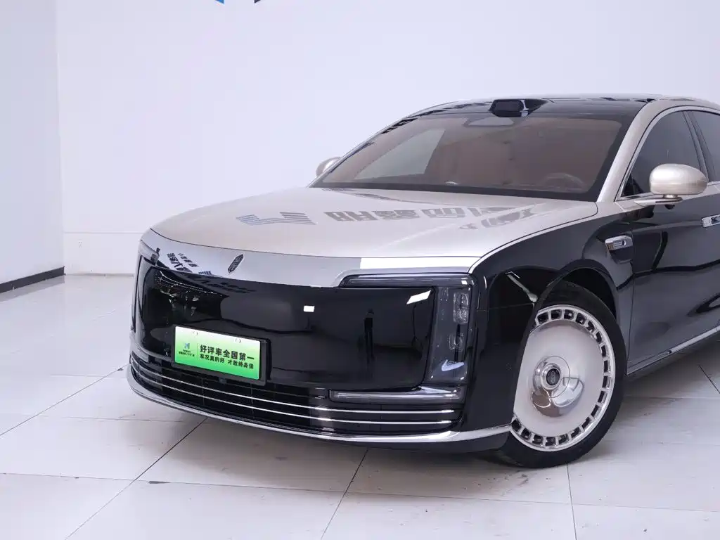 尊界S800 2025款 增程 星辉尊享版 5座 192线激光雷达