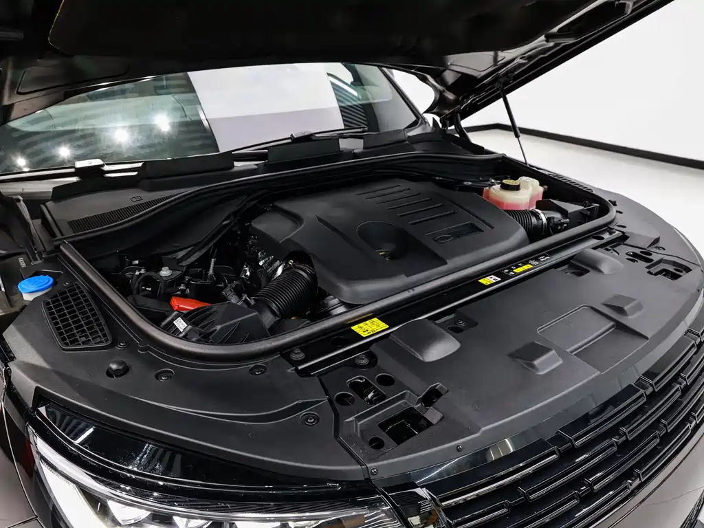 Range Rover Sport 2025 Edition 400PS Dynamic SE