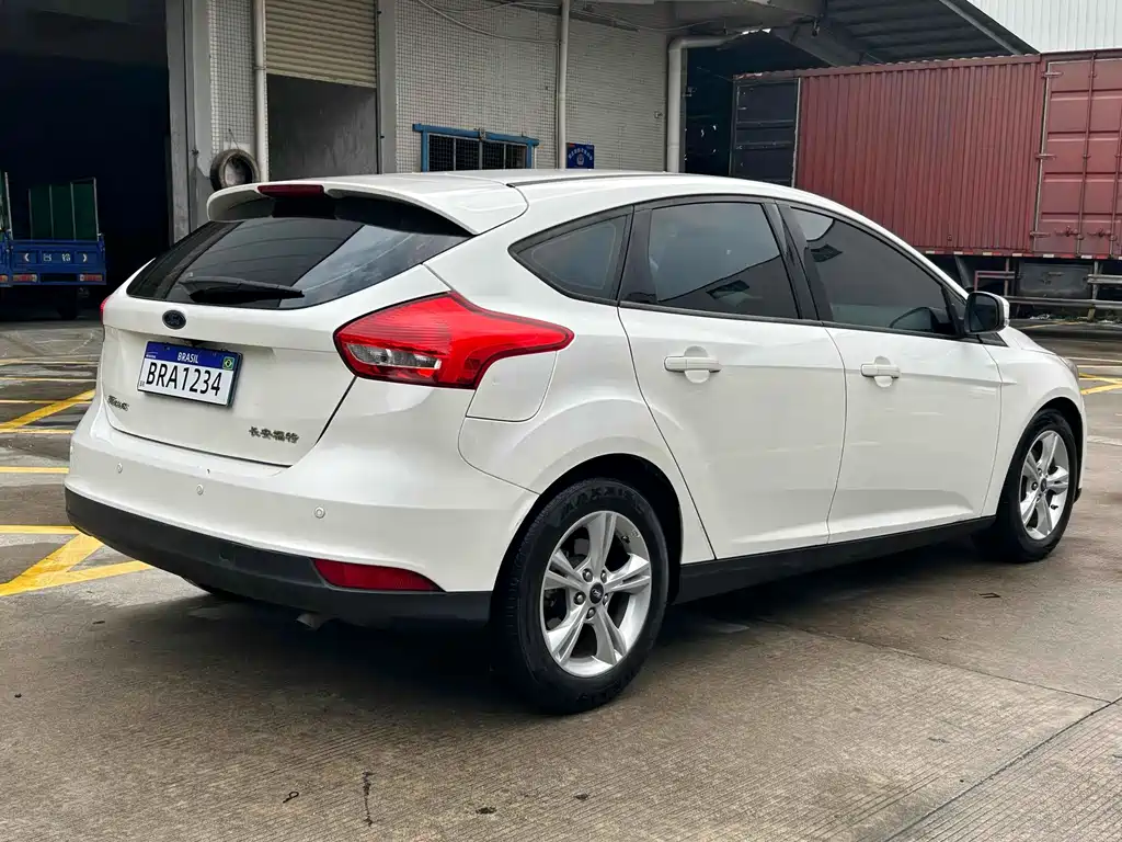 Ford Focus 2017 Two-door 1.6L Automatic Comfort Edition Smart Drive