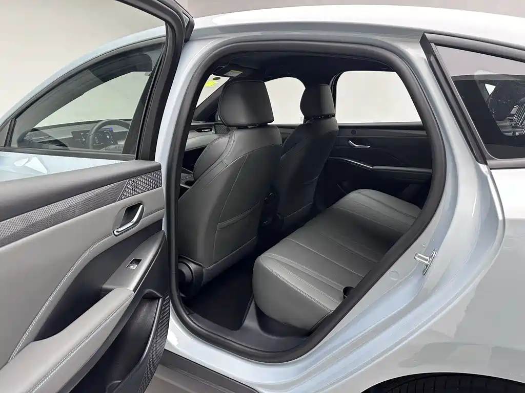 Qin Plus 2025 EV Intelligent Driving Edition 510KM Advance Model