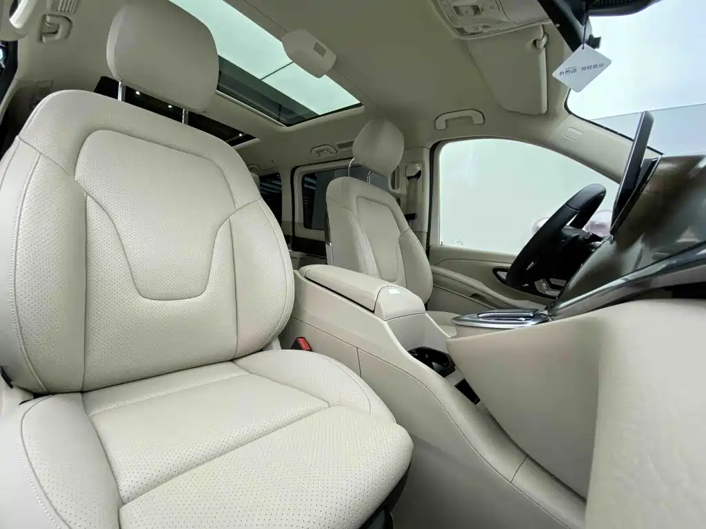 Mercedes-Benz V-Class 2022 Model V 260 Prestige Edition