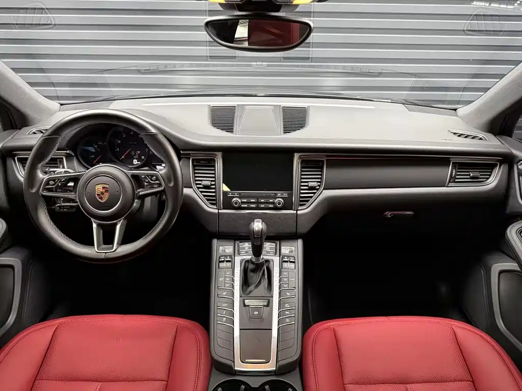 Macan 2.0T 2017
