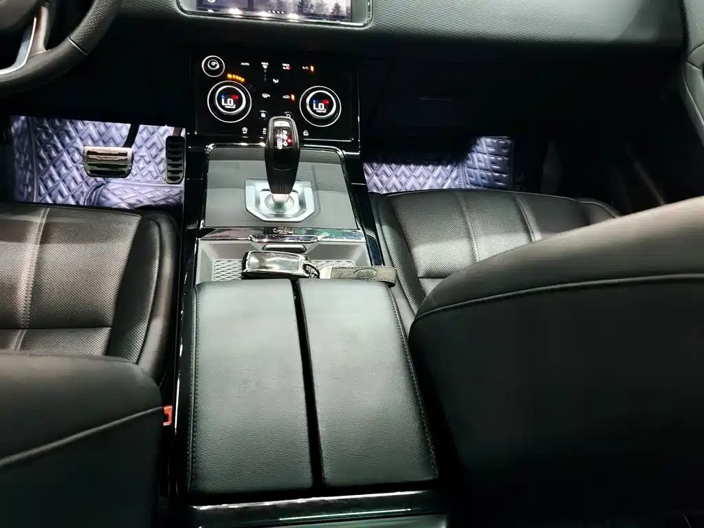 Range Rover Vogue 2020 249PS R-DYNAMIC S Obsidian Sport Edition