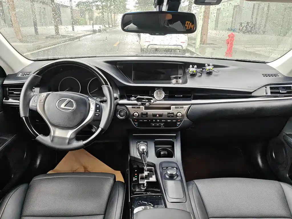 Lexus ES 2014 250 Elite Edition