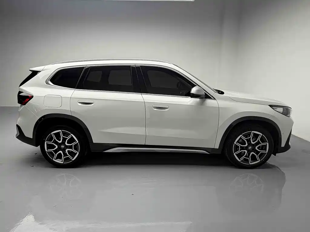 BMW X1 2024 sDrive25Li xDesign Package