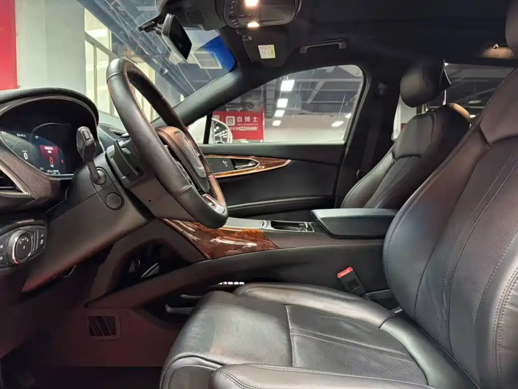 Navigator Import 2020 2.7T 4WD Zunyao Edition