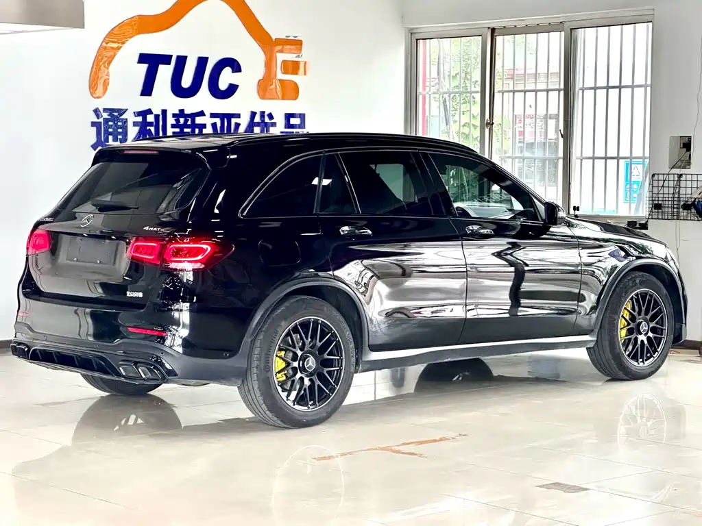 Mercedes-Benz GLC 2020 Facelift 260 L 4MATIC Dynamic Edition