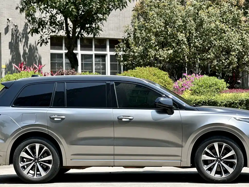 Ideal ONE 2020 Model, Extended Range 6-Seat Edition