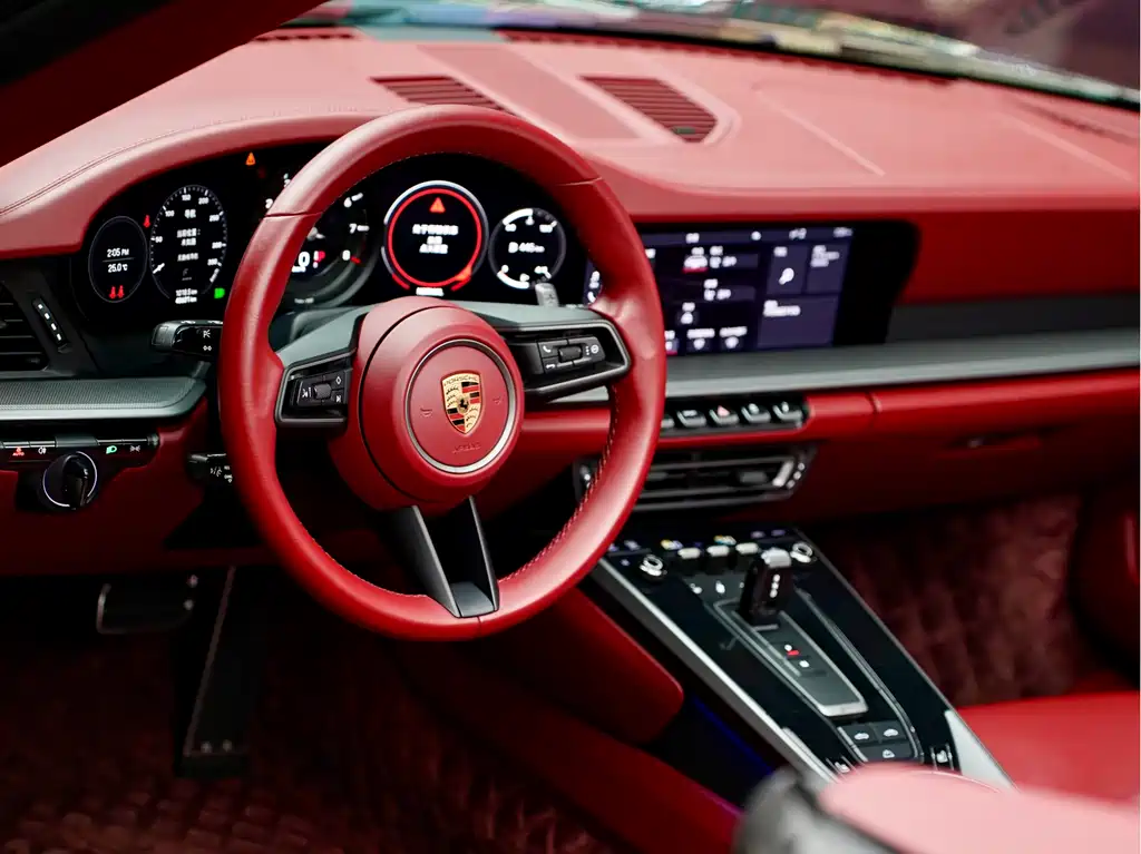 Porsche 911 Carrera Cabriolet 3.0T 2020 Model