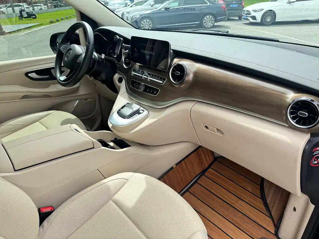 Mercedes-Benz V-Class 2020 V 260 Prestige Edition