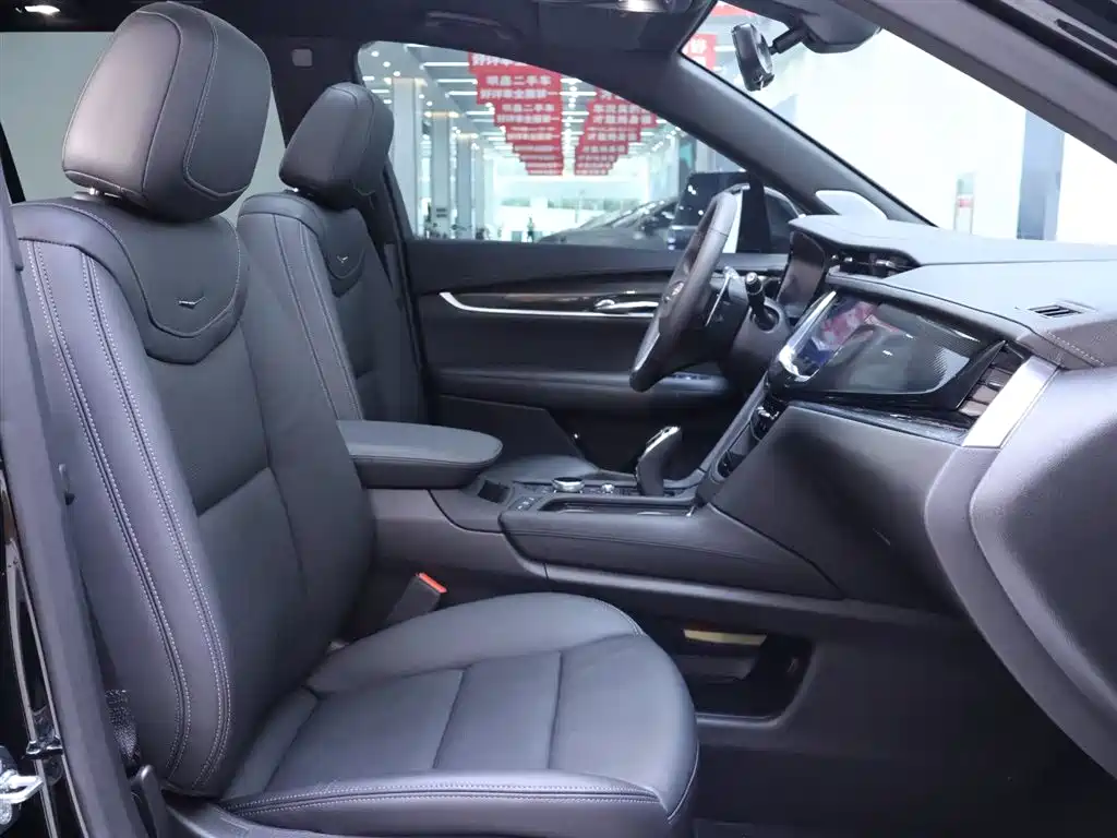 Cadillac XT6 2025 2.0T 6-seat 4WD Prestige Executive Black Label Edition