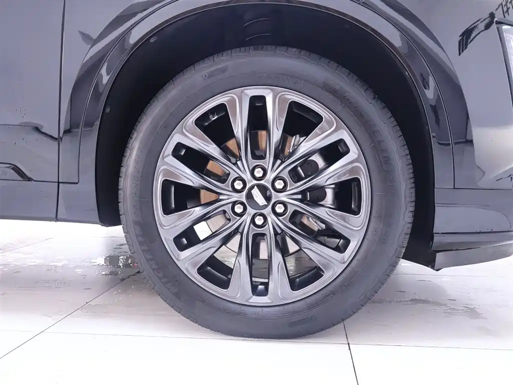 Cadillac XT6 2025 2.0T 6-seat 4WD Prestige Executive Black Label Edition