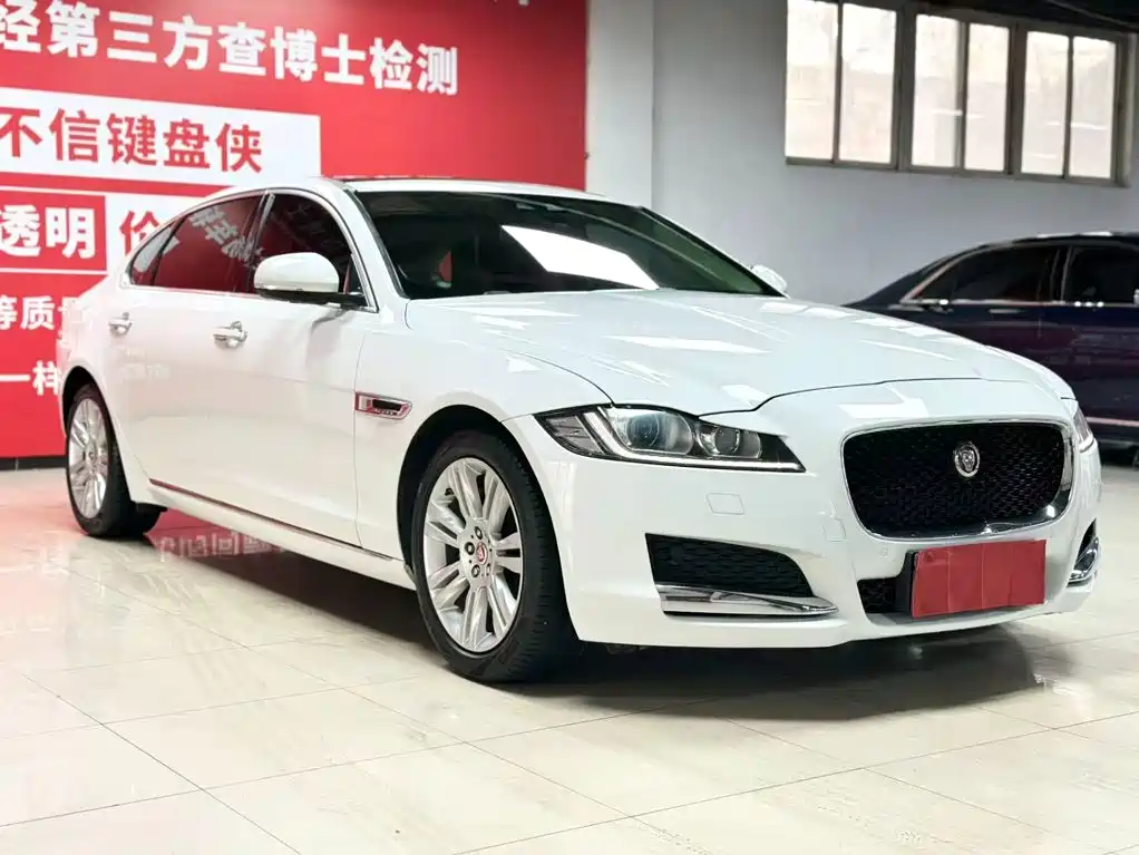Jaguar XFL 2017款 XFL 2.0T 240PS Luxury Edition