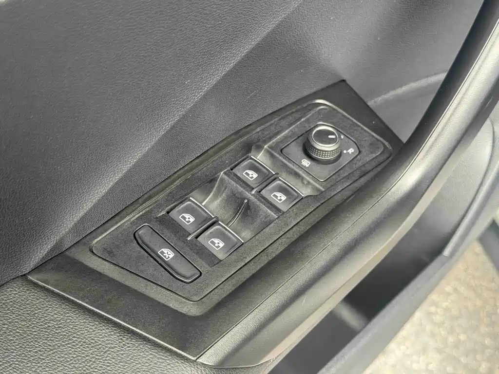 T-ROC 2020 280TSI DSG Two-wheel Drive Comfort Edition