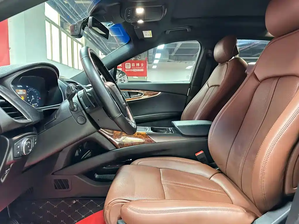 Navigator Import 2020 2.7T 4WD Zunyao Edition