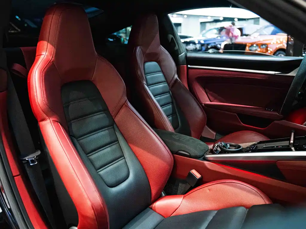 Porsche 911 Turbo S 3.7T 2022