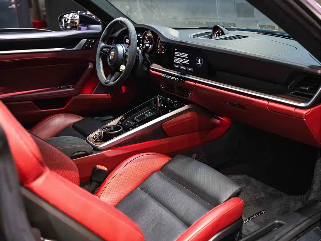 Porsche 911 Turbo S 3.7T 2022