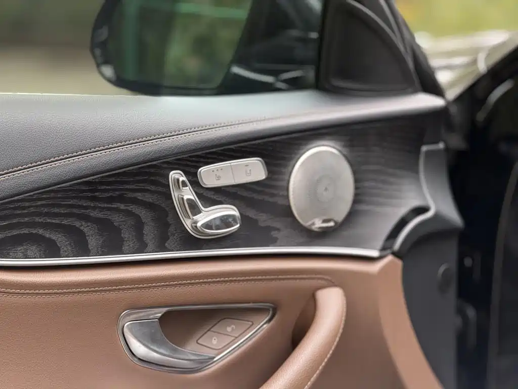 Mercedes-Benz E-Class 2022 Facelift E 300 L Luxury Edition