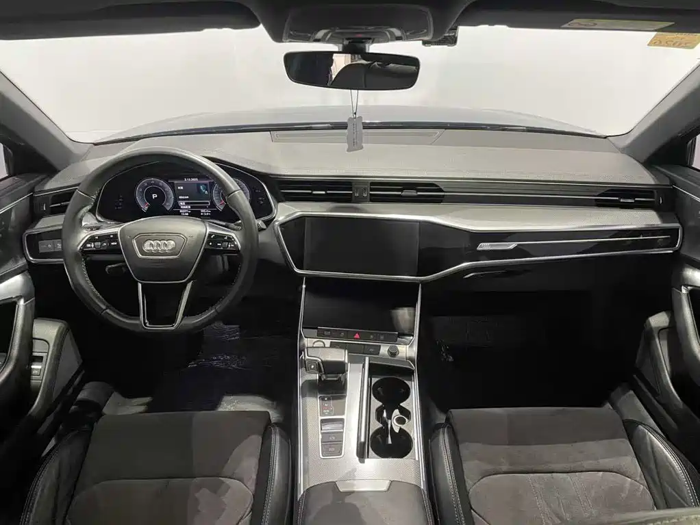 Audi A6L 2021 45 TFSI Prestige Dynamic Edition