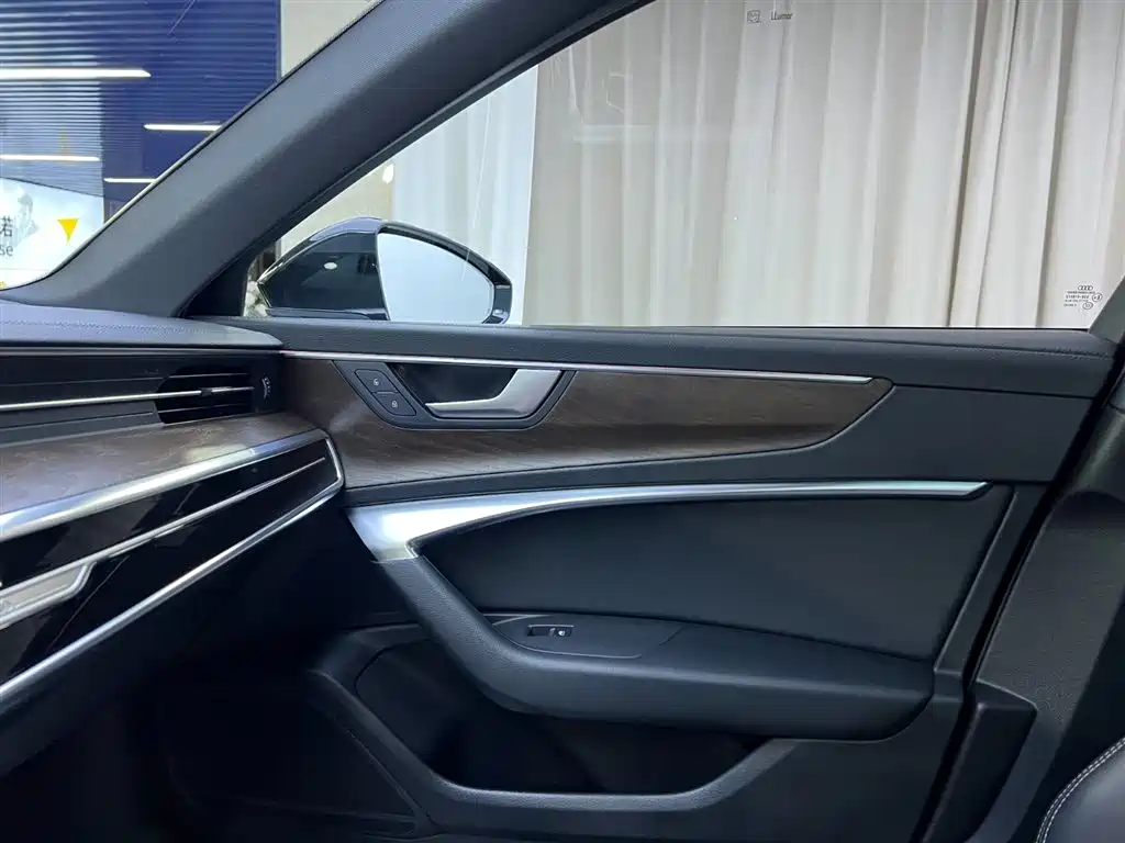 Audi A6L 2021 45 TFSI Prestige Dynamic Edition
