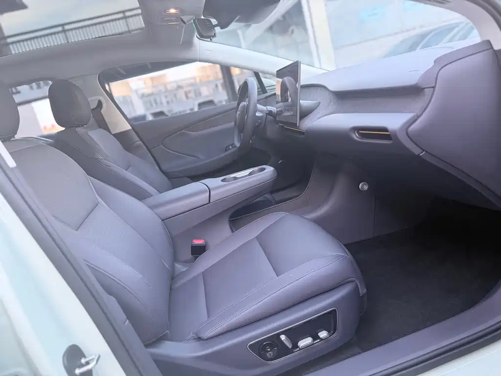 Hongqi Tian Gong 05 2025 Model 550 Smart Selection Edition