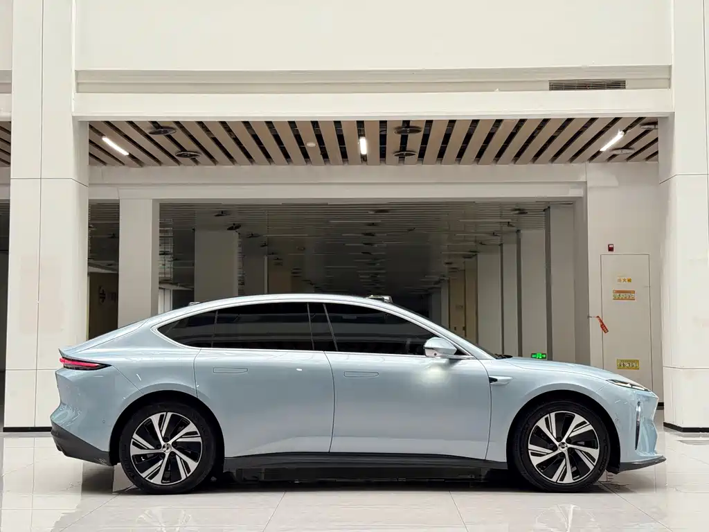 NIO ET5 2024 Model 100kWh