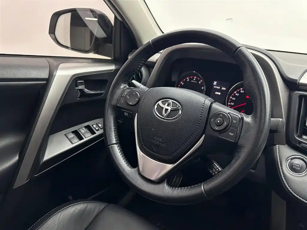 RAV4 2019款 2.0L CVT两驱智尚版 国VI