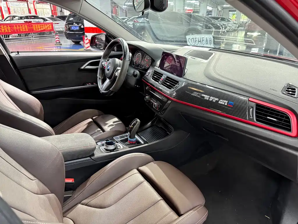 BMW 1 Series 2020 125i Leading Edition M Sport Package