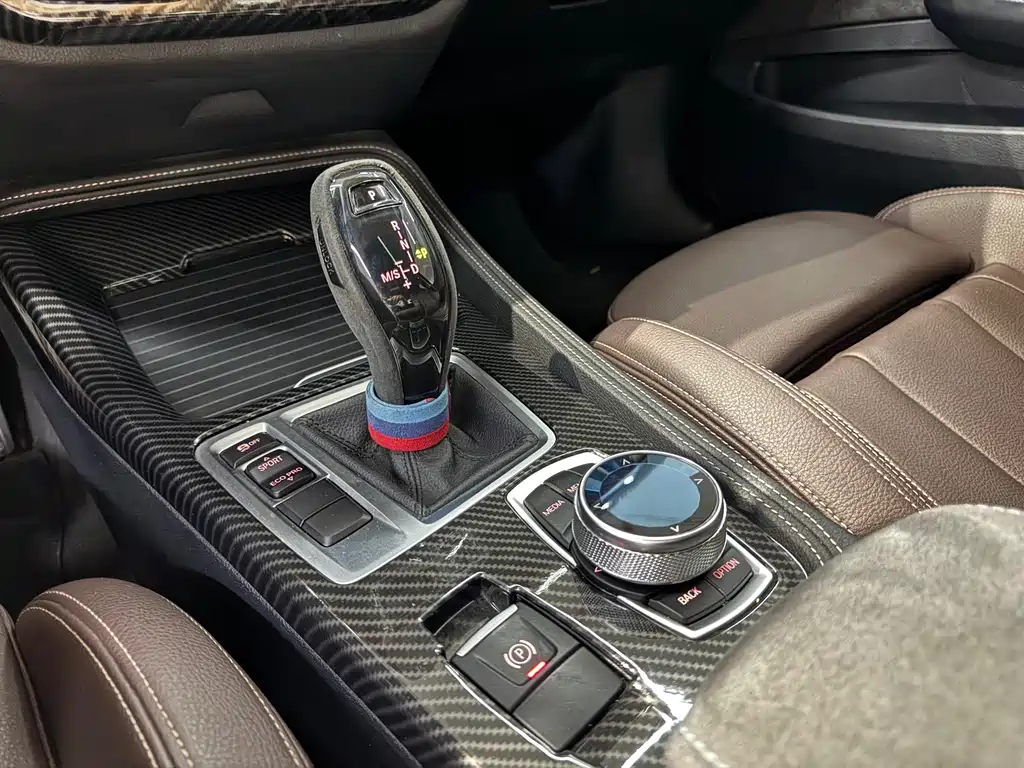 BMW 1 Series 2020 125i Leading Edition M Sport Package