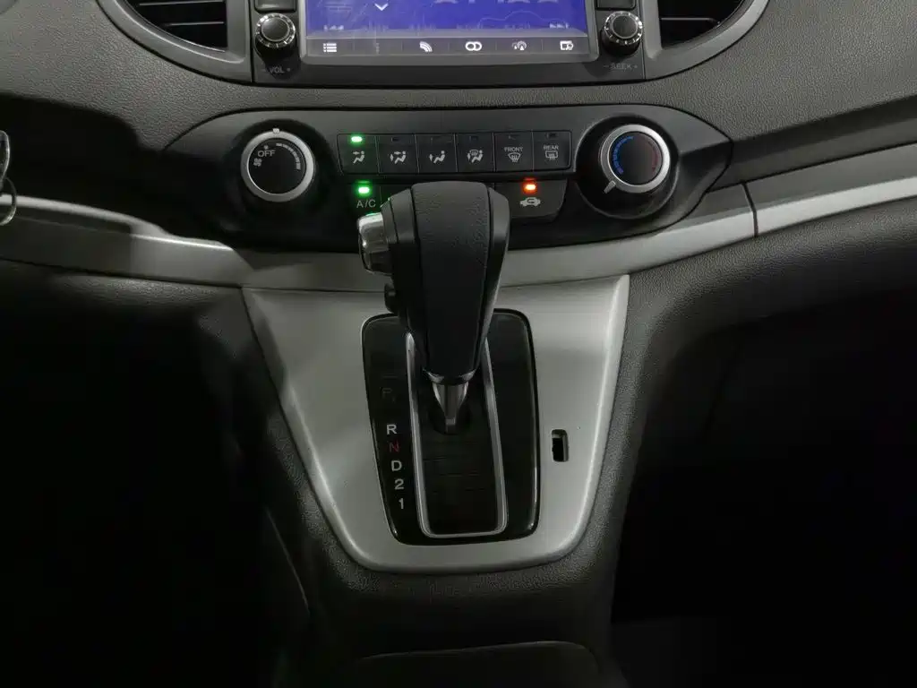 Honda CR-V 2012 2.0L Two-wheel Drive Urban Edition