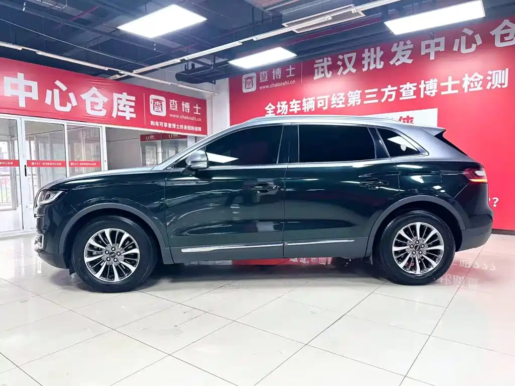 Navigator (Import) 2020 Model 2.0T Two-wheel-drive Premium Edition