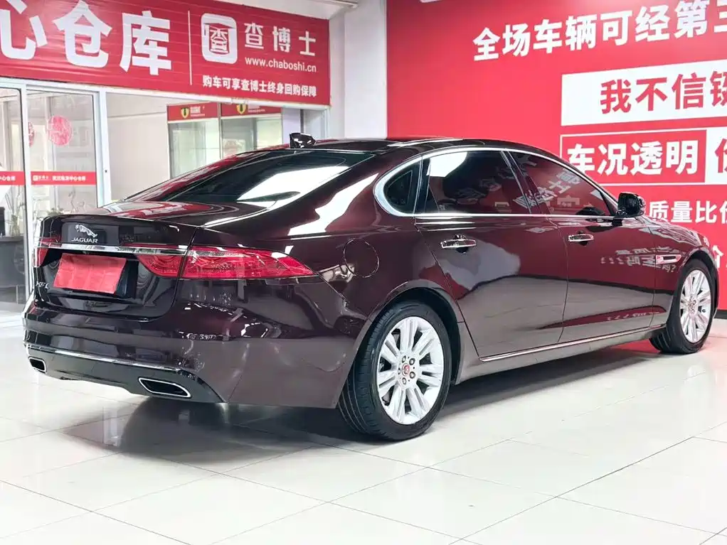 Jaguar XFL 2019款 XFL 2.0T 250PS All-Wheel Drive Prestige Edition