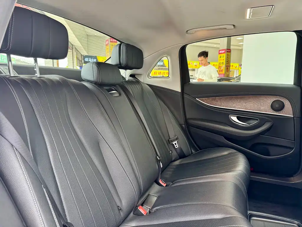 Mercedes-Benz E-Class 2019 E 260 L