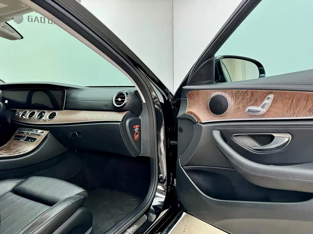 Mercedes-Benz E-Class 2019 E 260 L