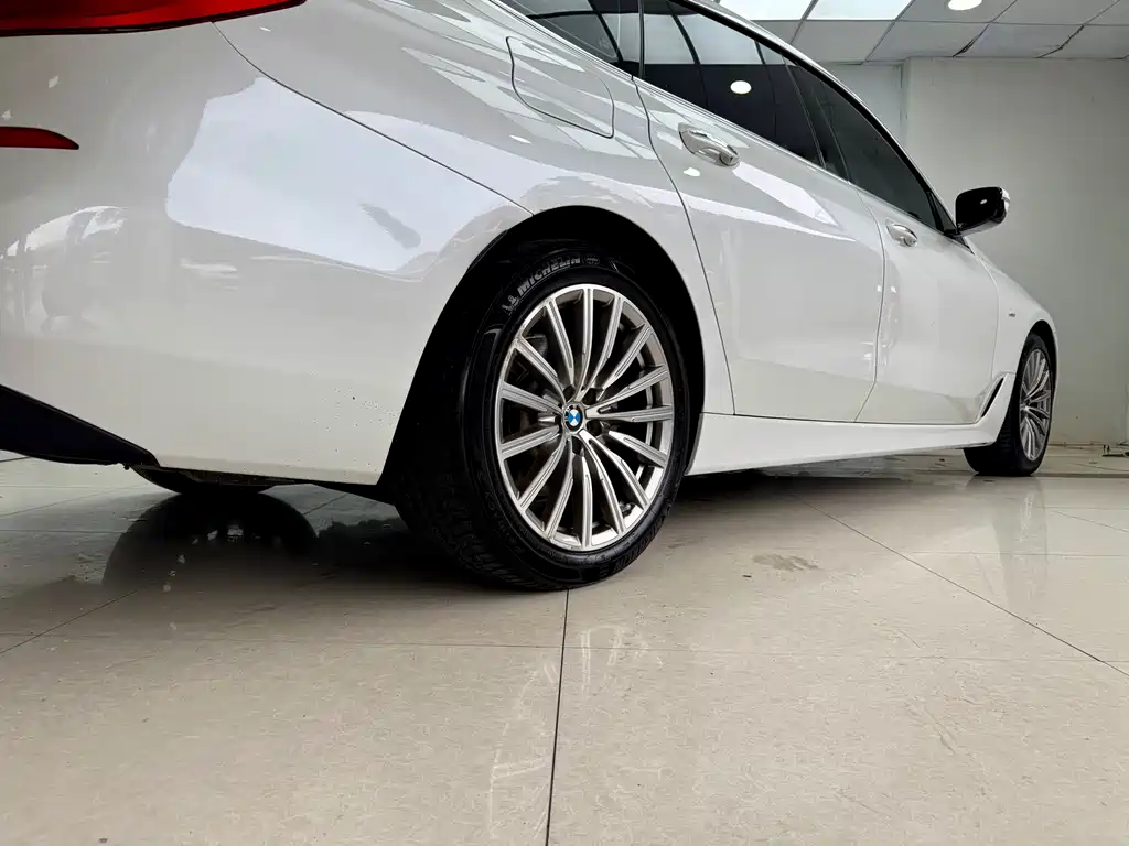 BMW 6 Series Gran Coupe 2018 630i Luxury Design Package