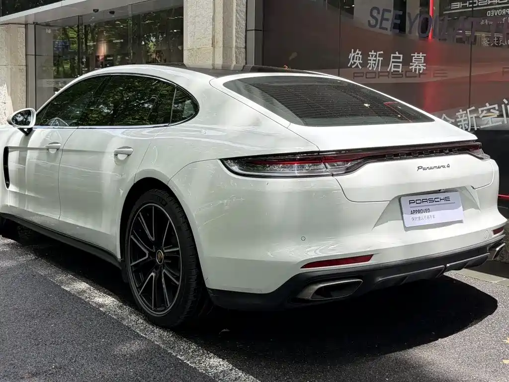 Panamera 2023 Executive Long Wheelbase 2.9T