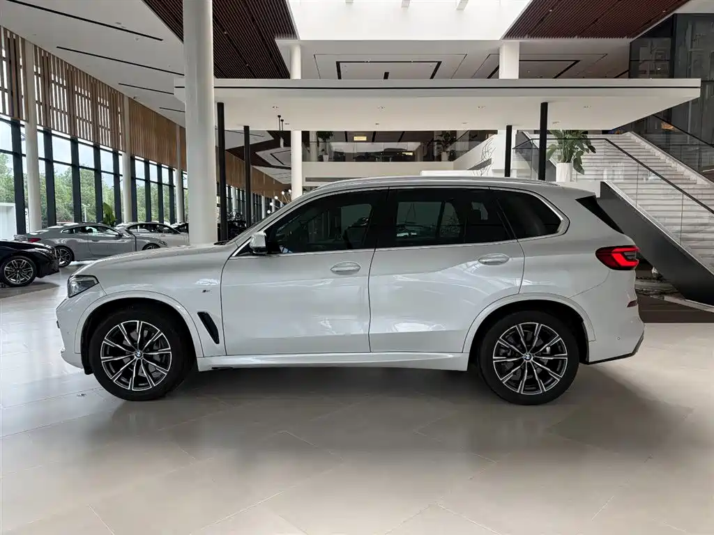 BMW X5 Imported 2019 Model xDrive40i M Sport Package