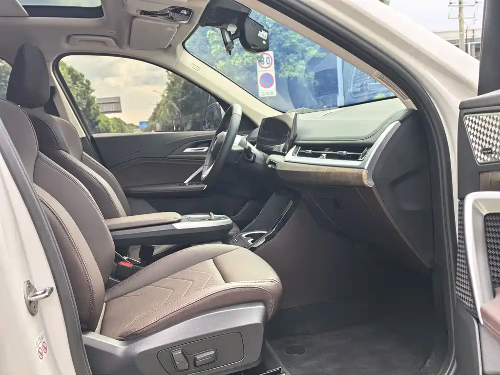 BMW X1 xDrive25Li X Design Package 2023 Model