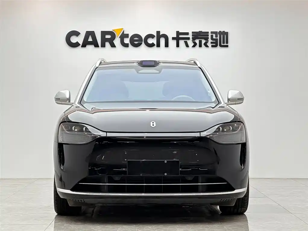 SUV 2025 Model Range-Extended Ultra Edition 52kWh 6-Seat Version 192-line LiDAR