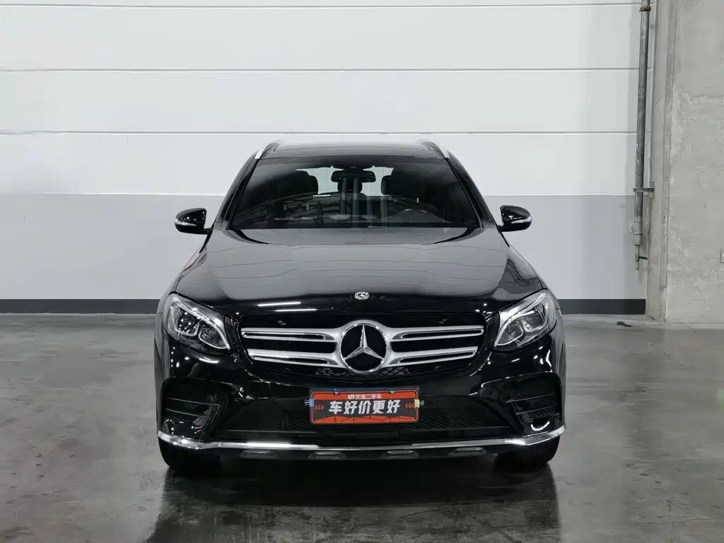 Mercedes-Benz GLC 2017 260 4MATIC Dynamic Edition