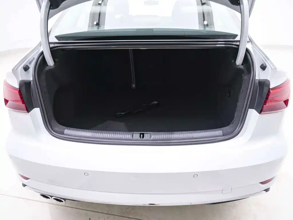 Audi A3 2020 Facelift Limousine 35 TFSI Sportline Euro VI