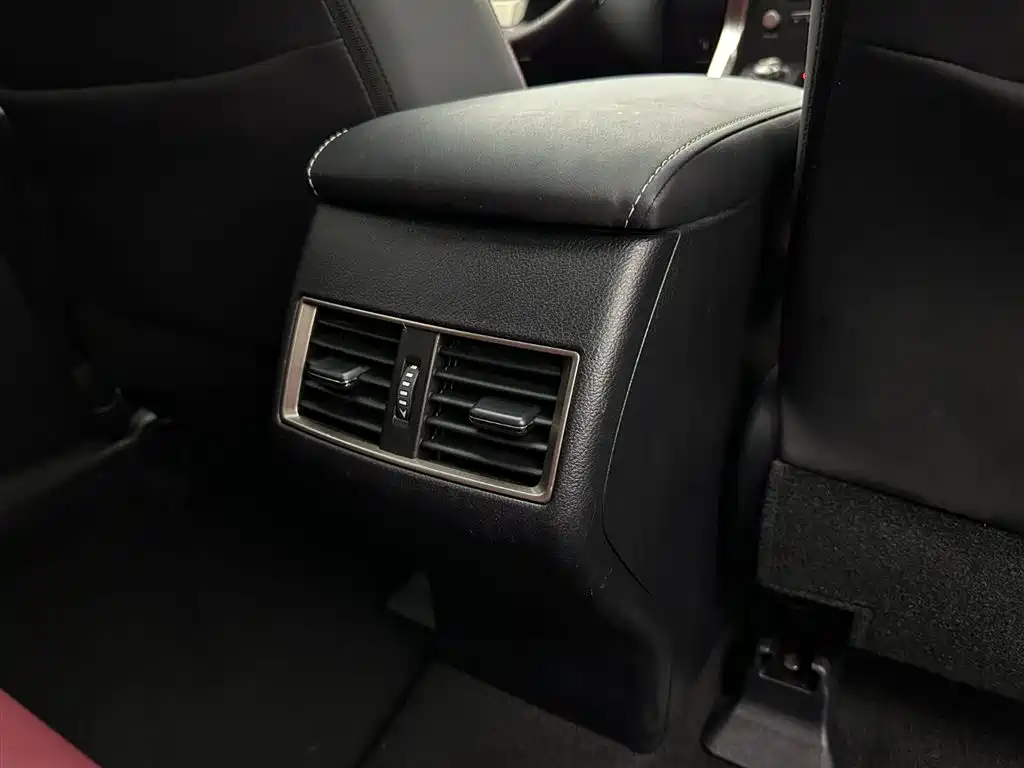 Lexus NX 2020 300h Front-wheel Drive Fengshang Edition National VI